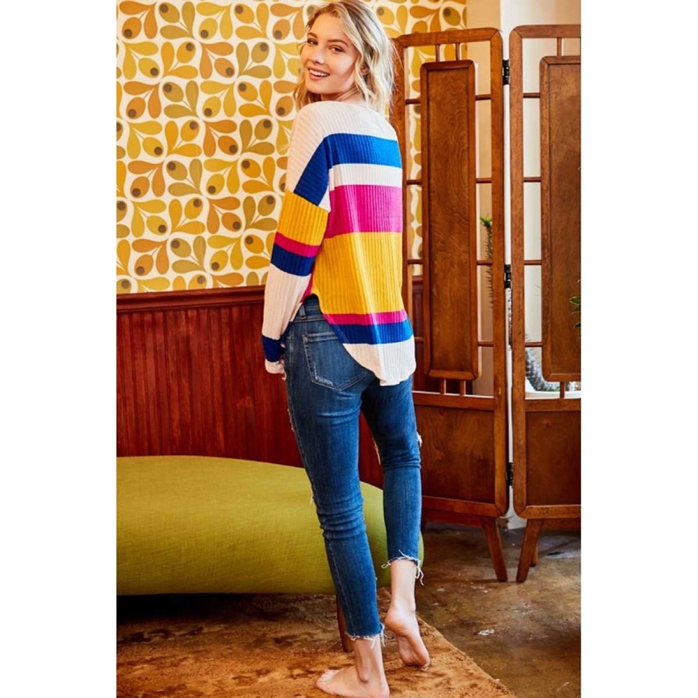 Multi color striped ribbed long sleeve…NWT